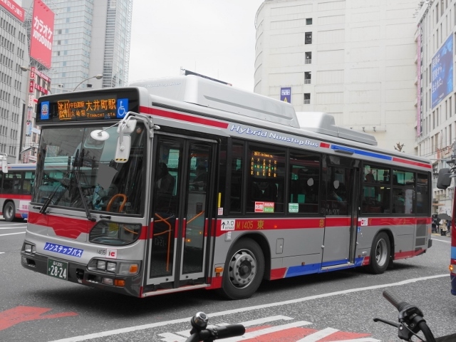 車内に入って | TKKseries8000‐677